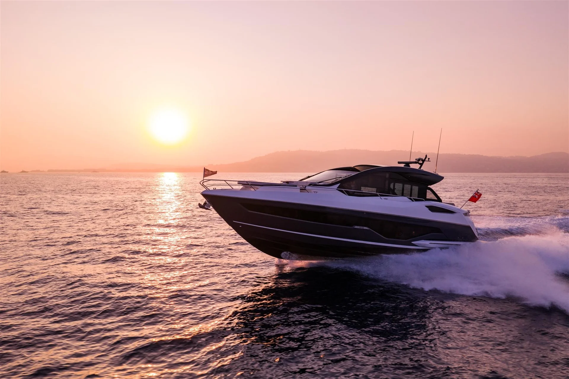 Sunseeker Predator 55 — photo 4