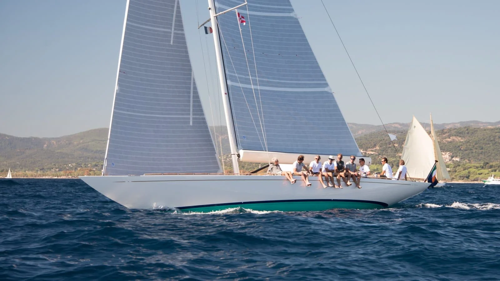 Leonardo Yachts Eagle 54 — photo 4