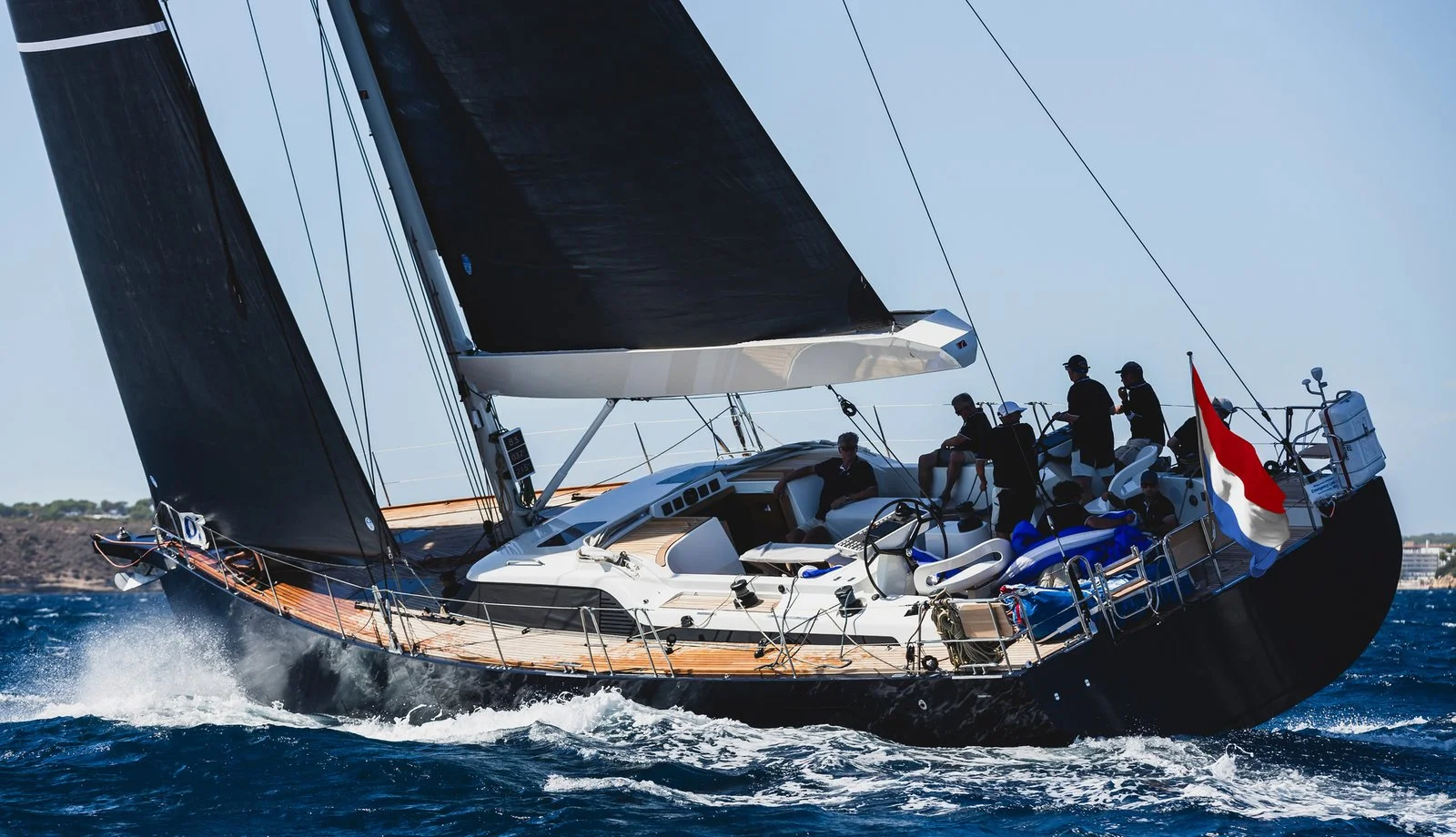 Contest Yachts Contest 63CS — photo 5