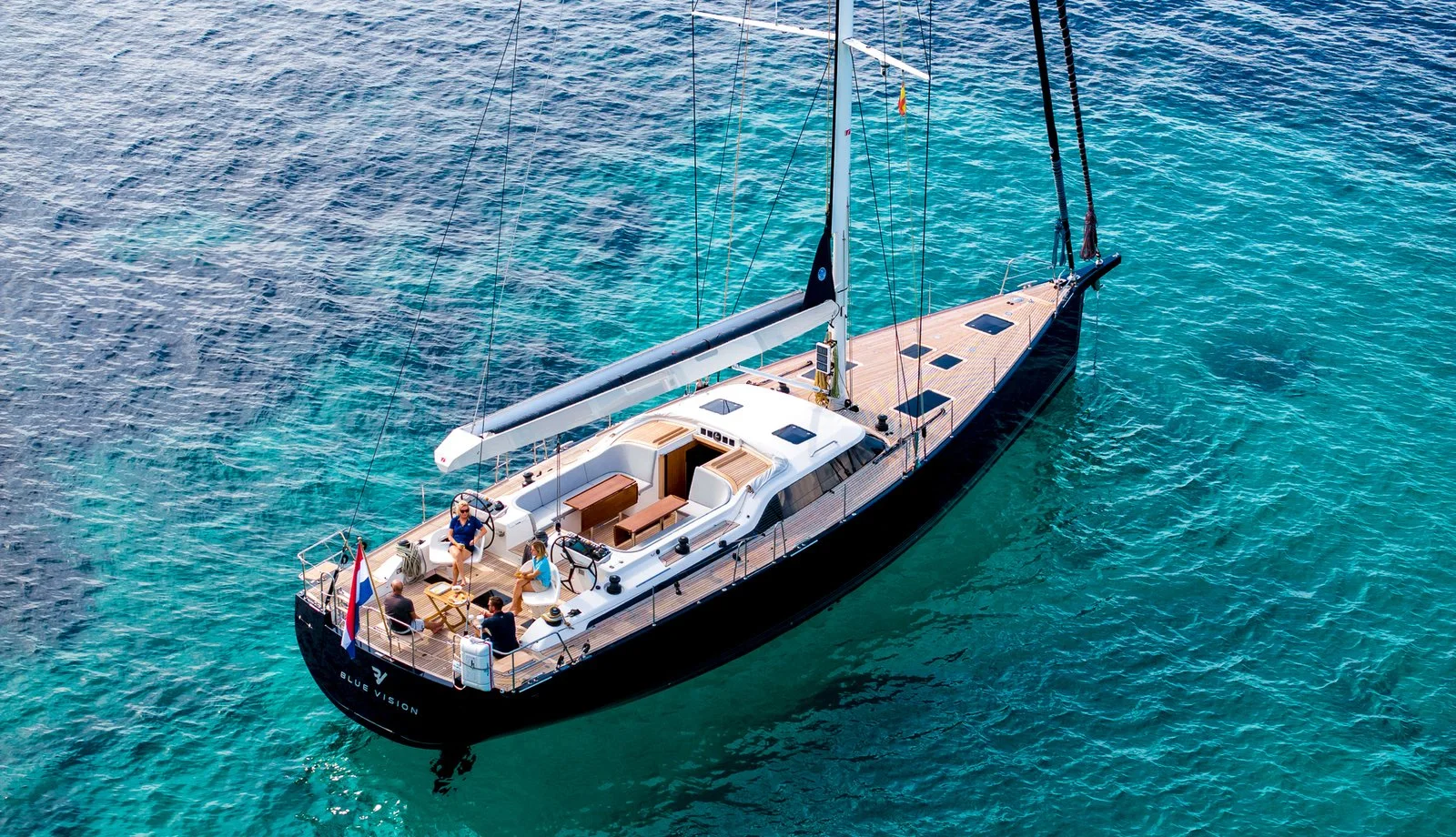 Contest Yachts Contest 63CS — photo 1
