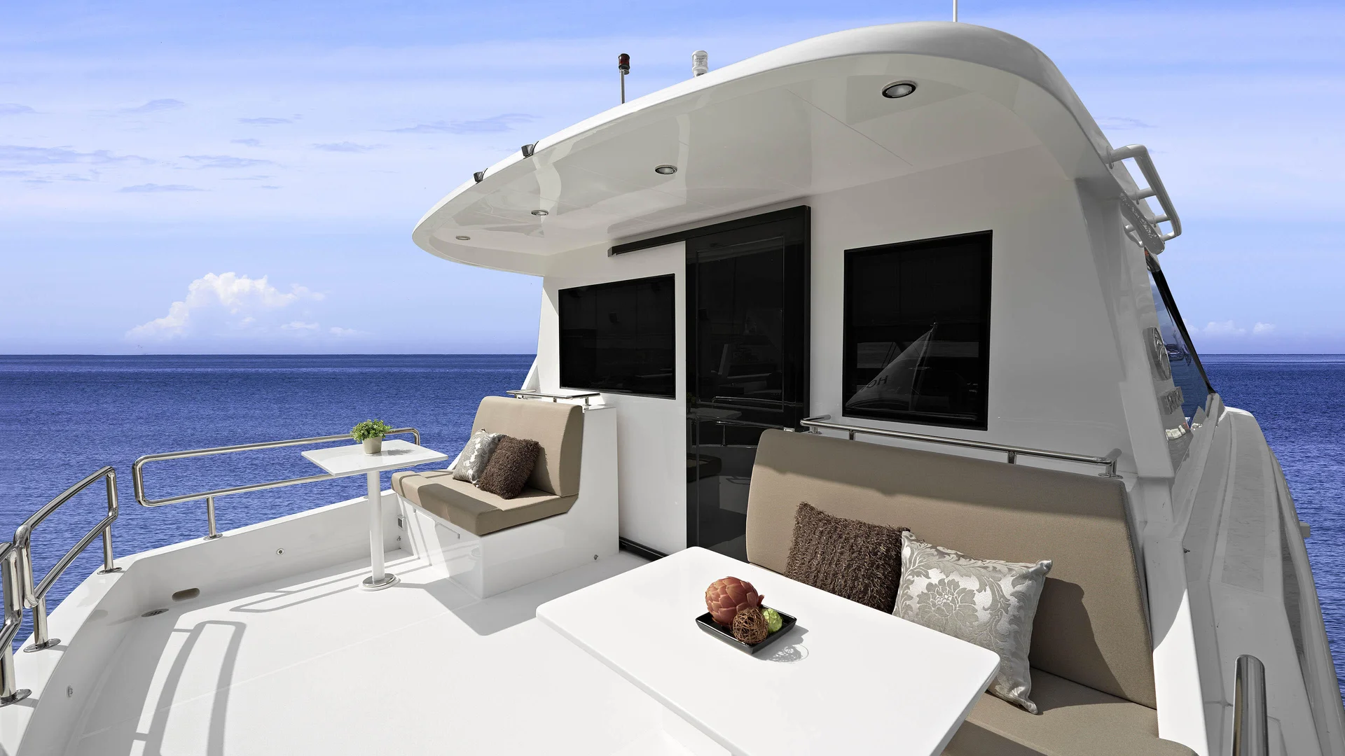 Horizon Yachts E62 — photo 2