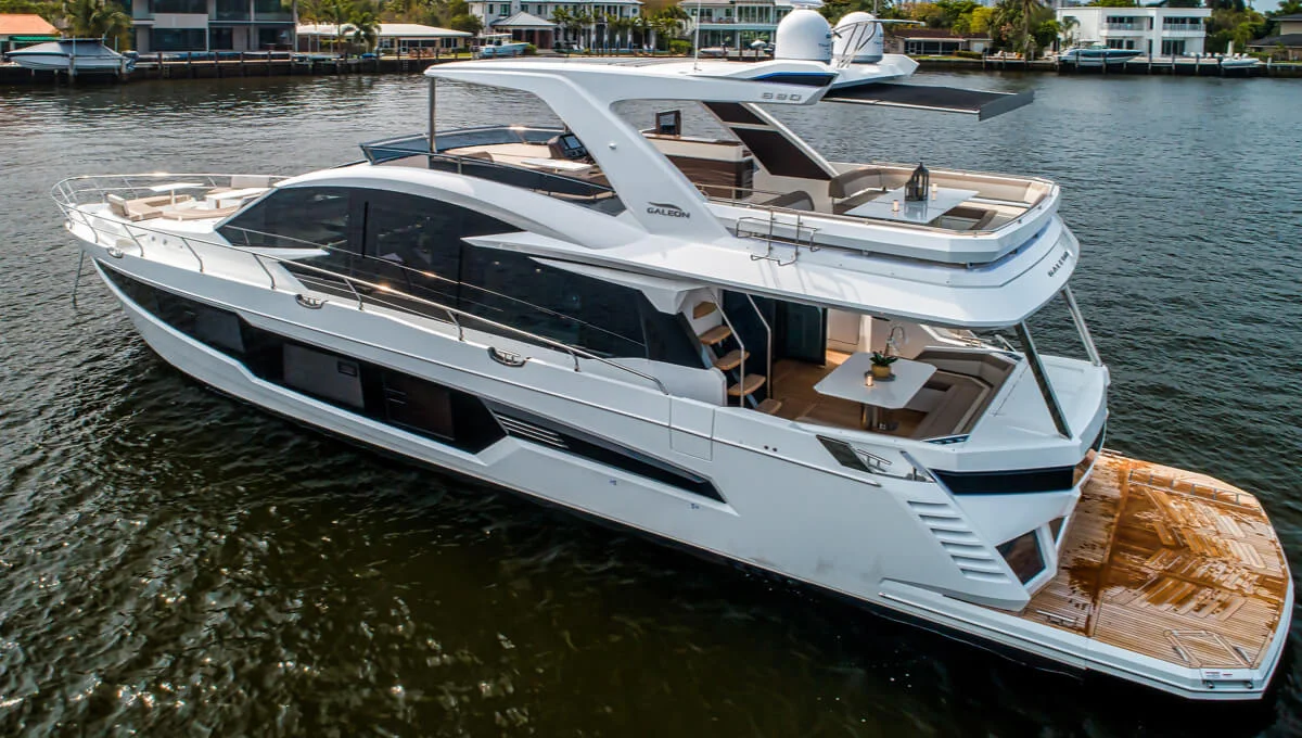 Galeon 680 fly — photo 4