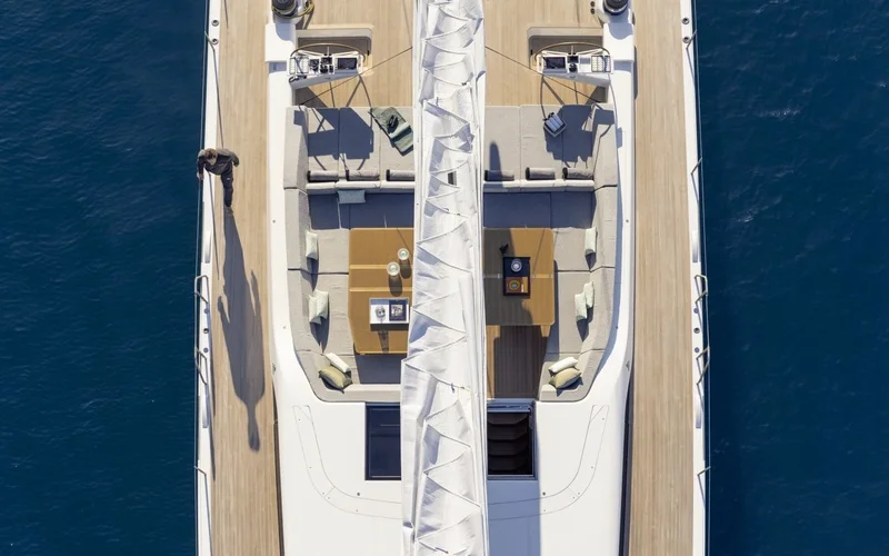 Solaris 111 Rs — photo 4