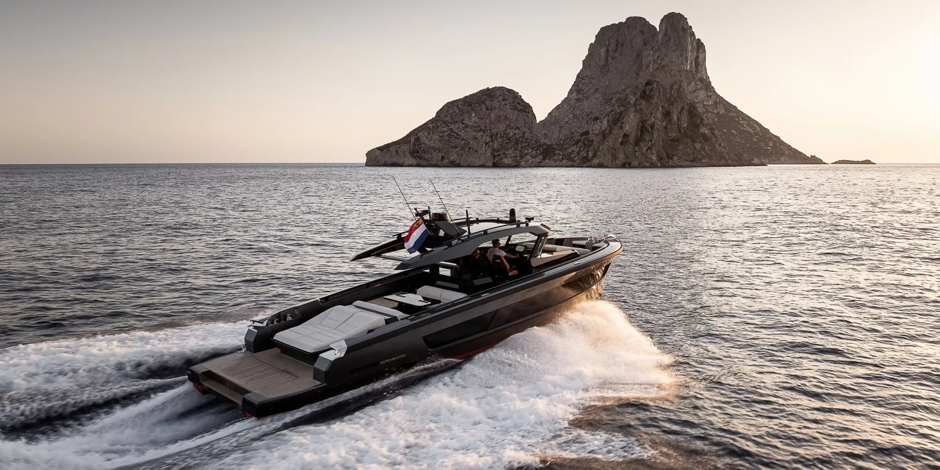 Stratos Yacht BUILT 50 — photo 3
