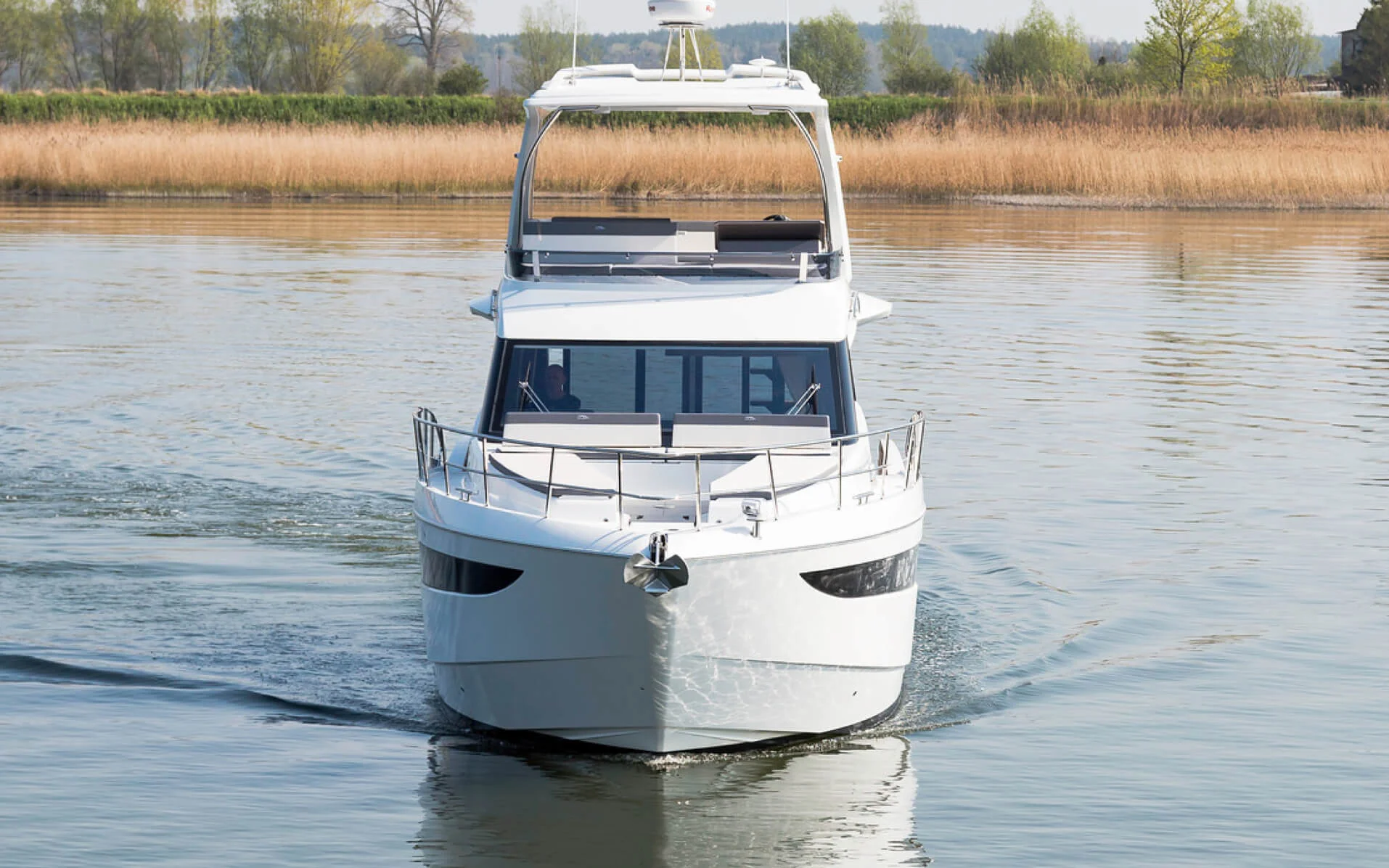 Galeon 500 fly — photo 3