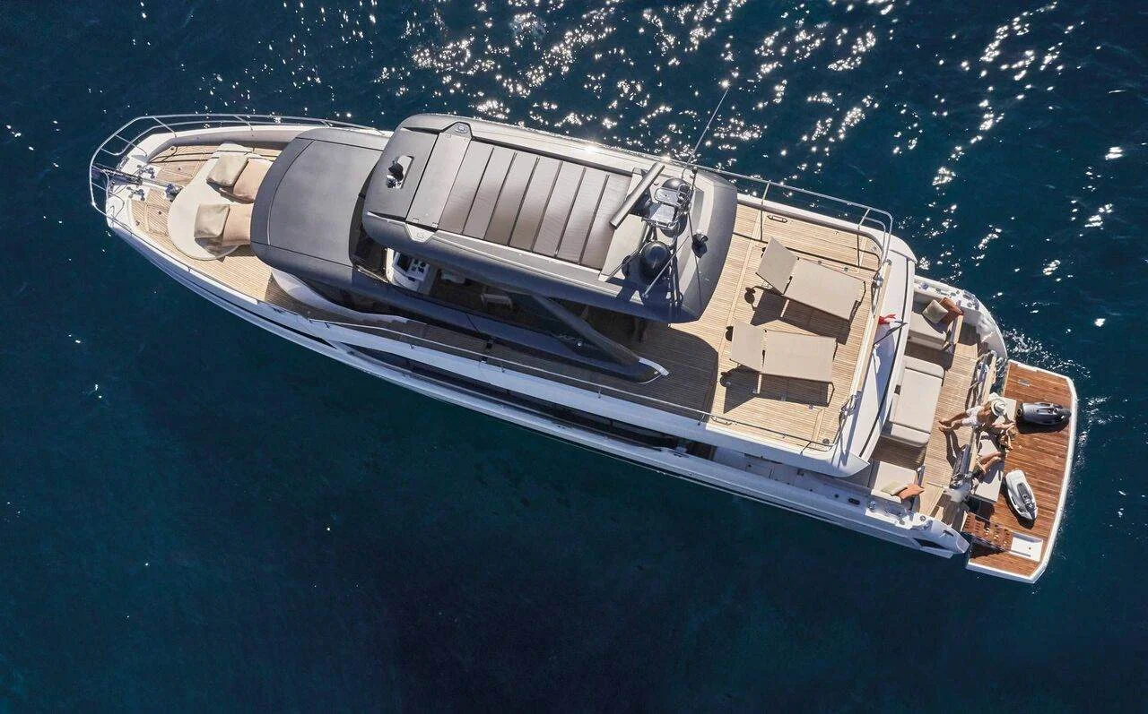 Prestige Yachts X60 — photo 3