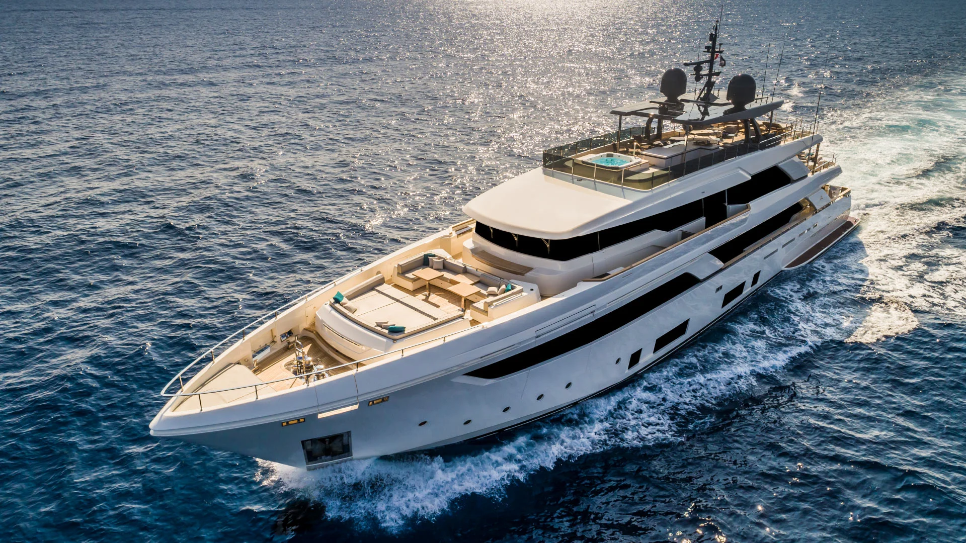 Custom Line Navetta 42 — photo 3