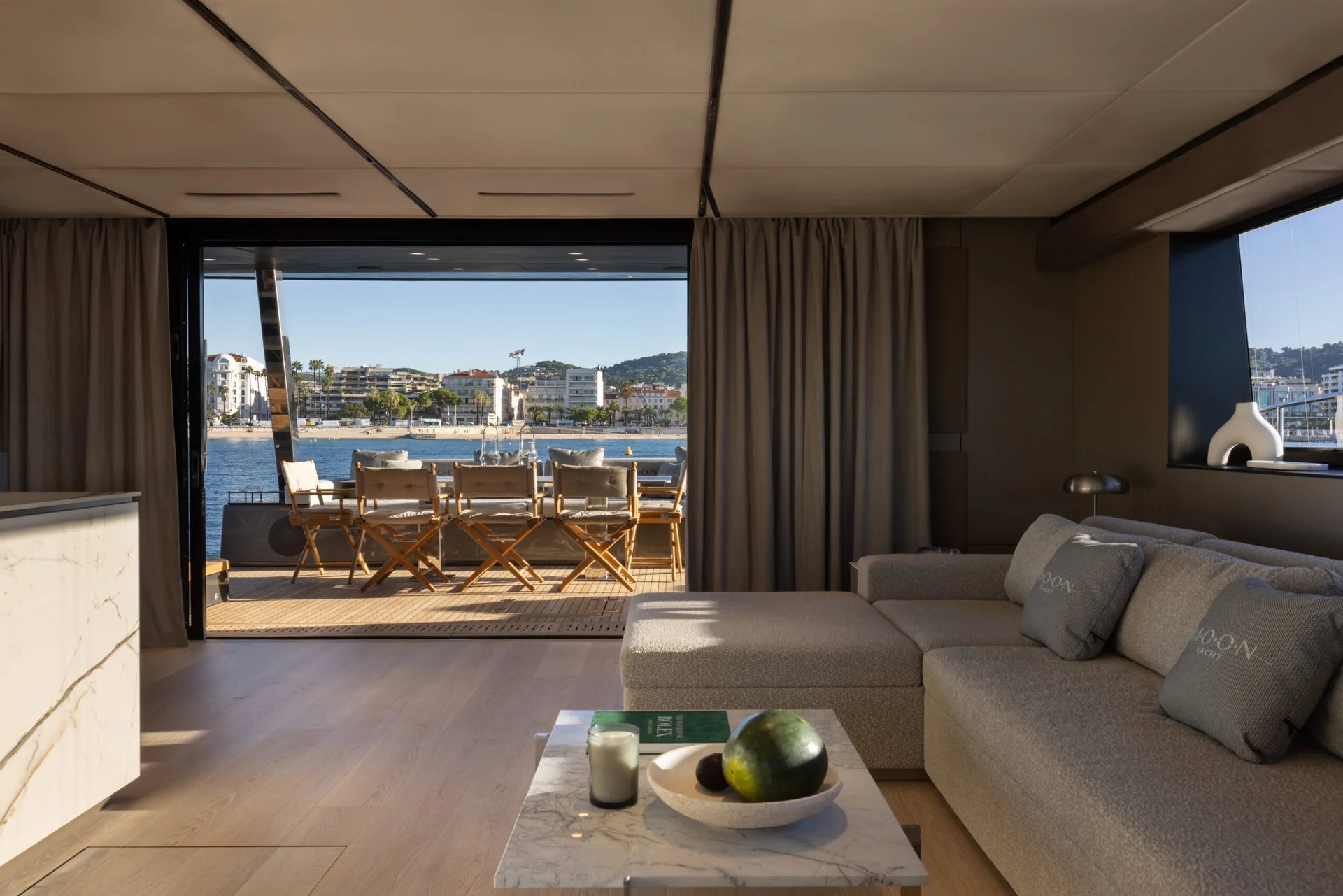 Moon Yacht MOON 60 — photo 2