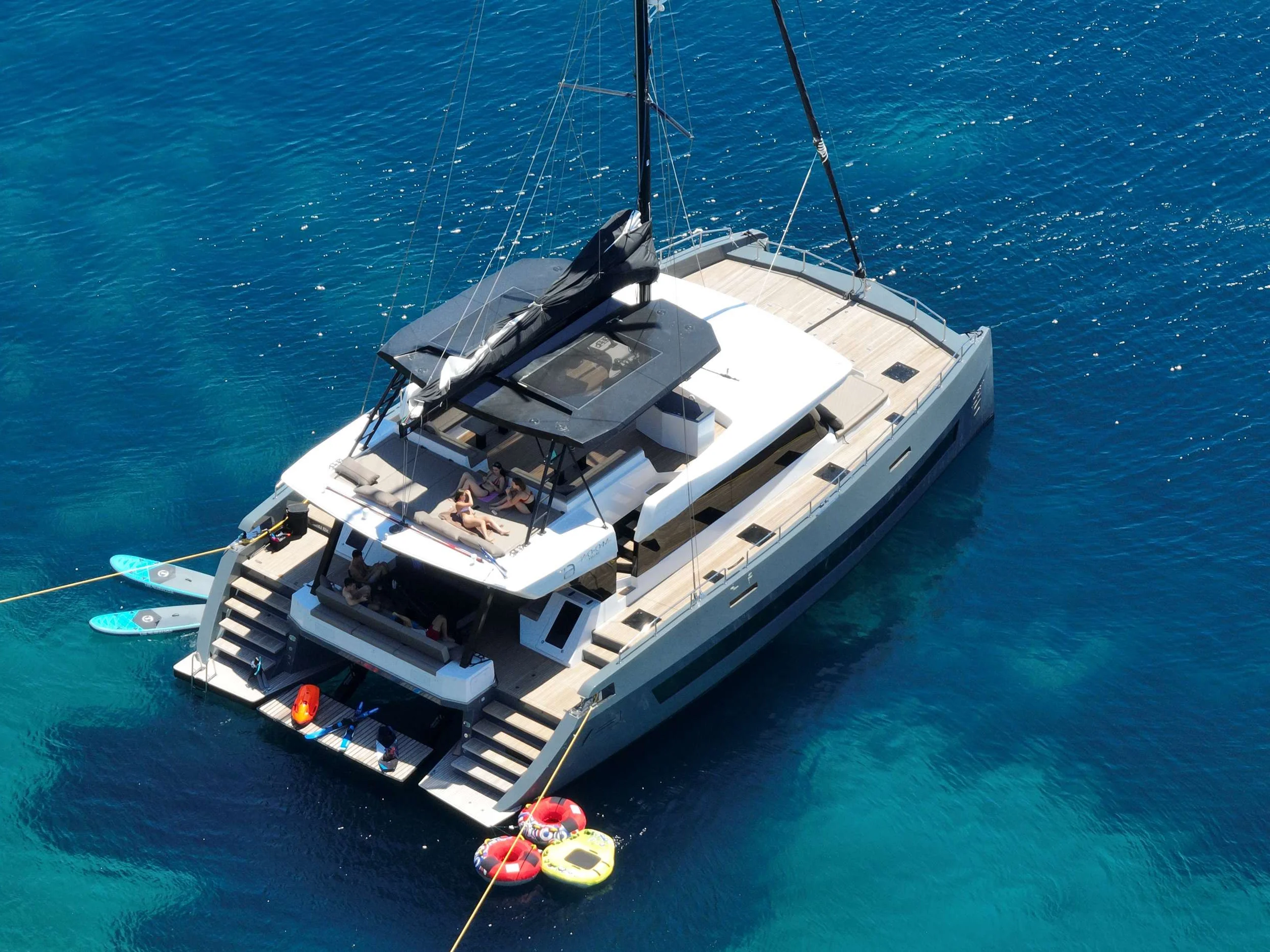 Moon Yacht MOON 60 — photo 1