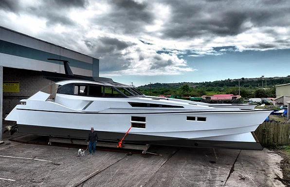 Safehaven Marine T-2000 Voyager — photo 1