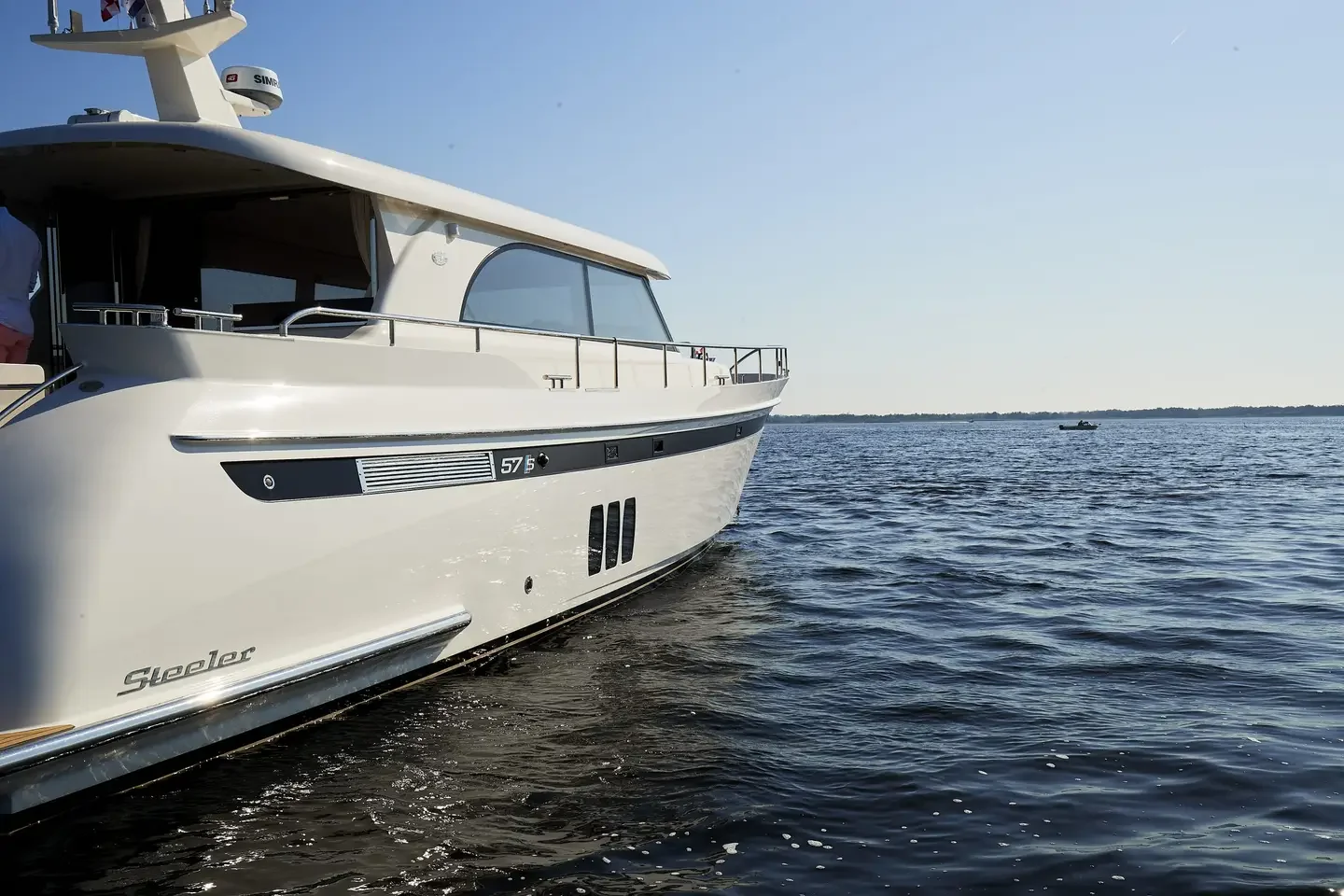 Steeller Yachts 57S Long Range — photo 3