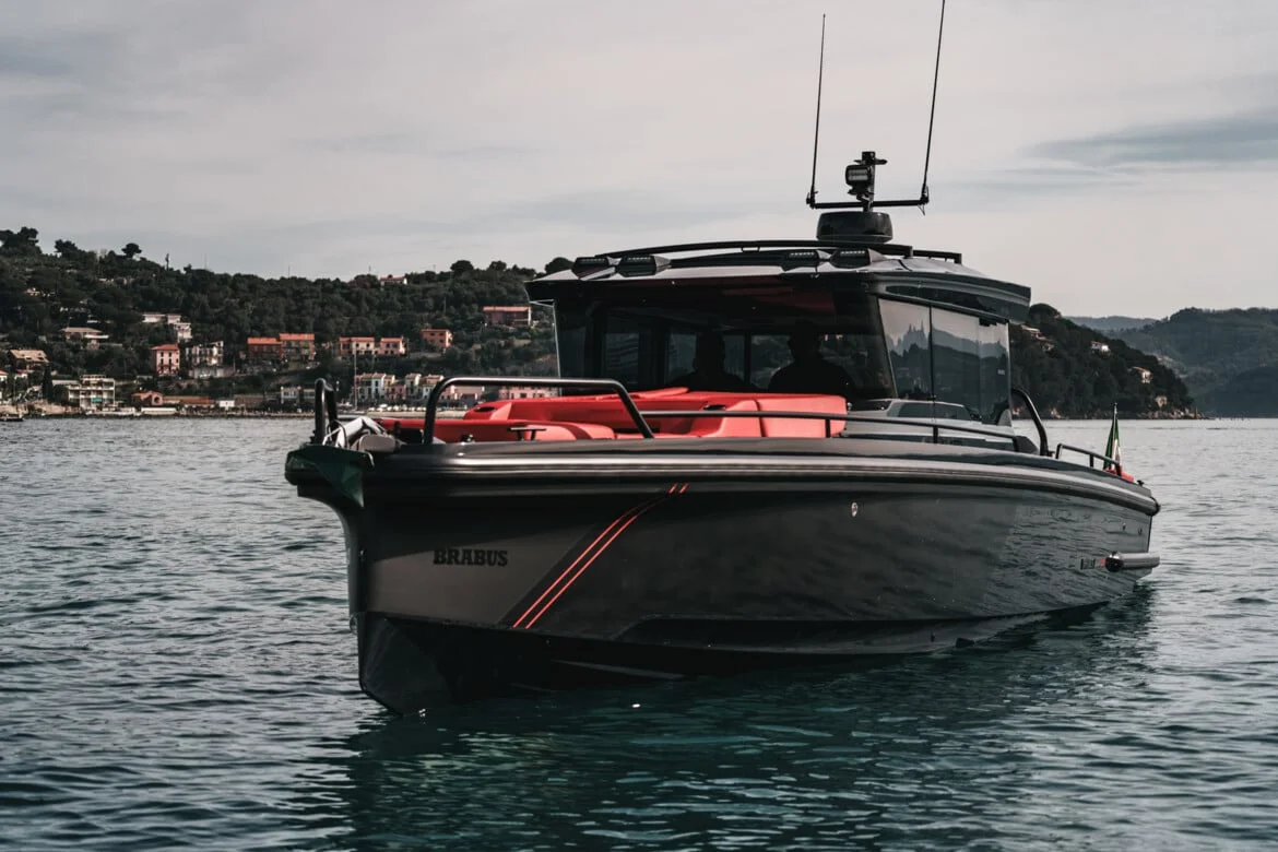 Brabus Marine Shadow 1000 XC CROSS CABIN — photo 3