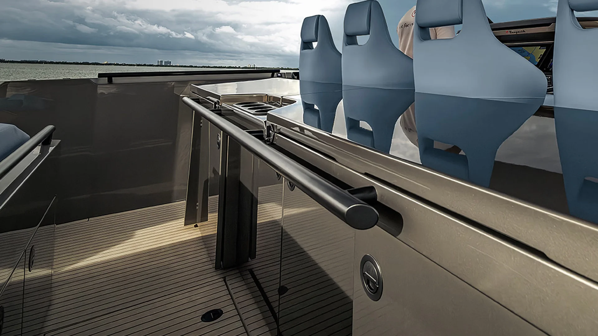 Vanquish Yachts VQ55 — photo 6
