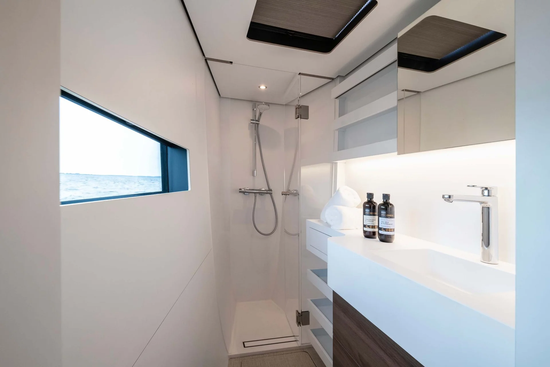 Vaan yachts R4 — photo 4