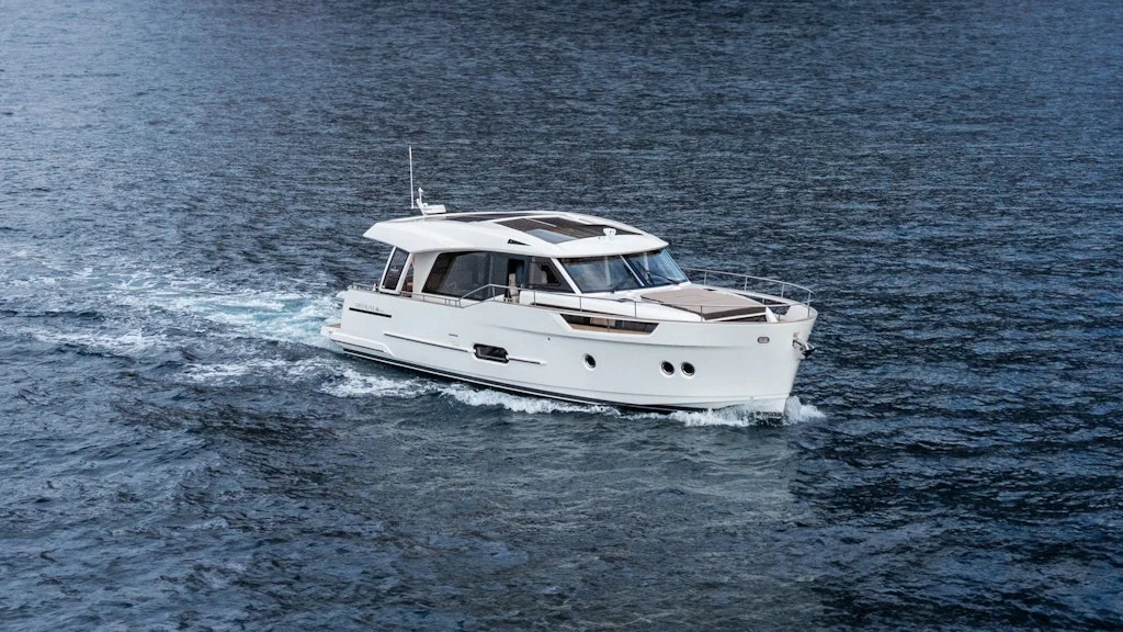 Greenline 48 Coupe — photo 1