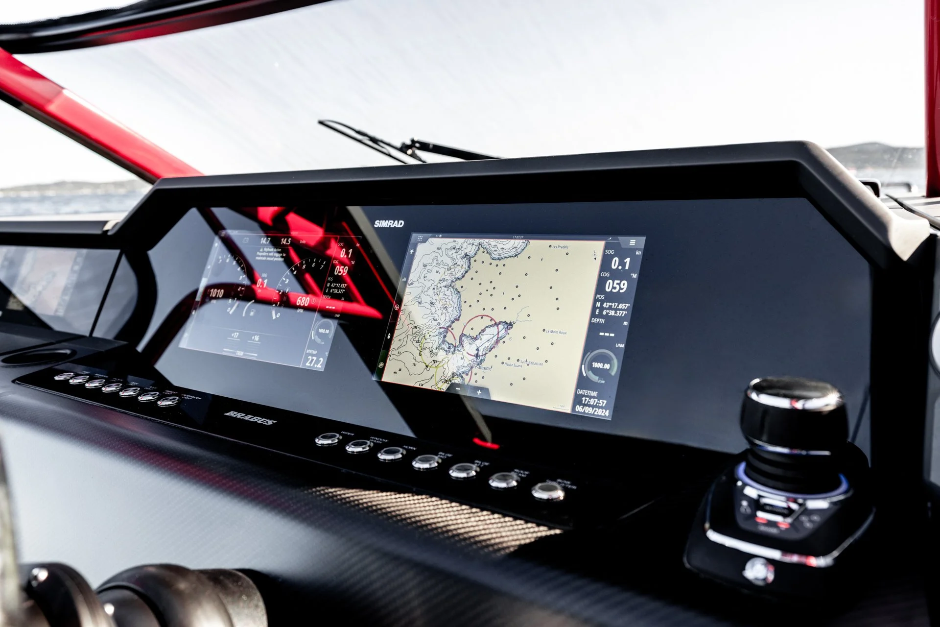 Brabus Marine Shadow 1000 Sun-Top Phantom — photo 10