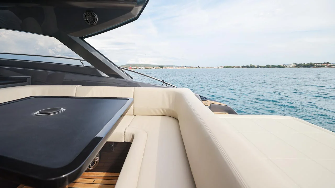 Focus yachts Power 44 — photo 6