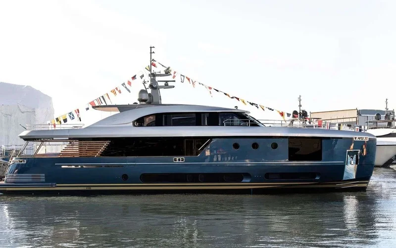 Azimut Magellano 30M — photo 2